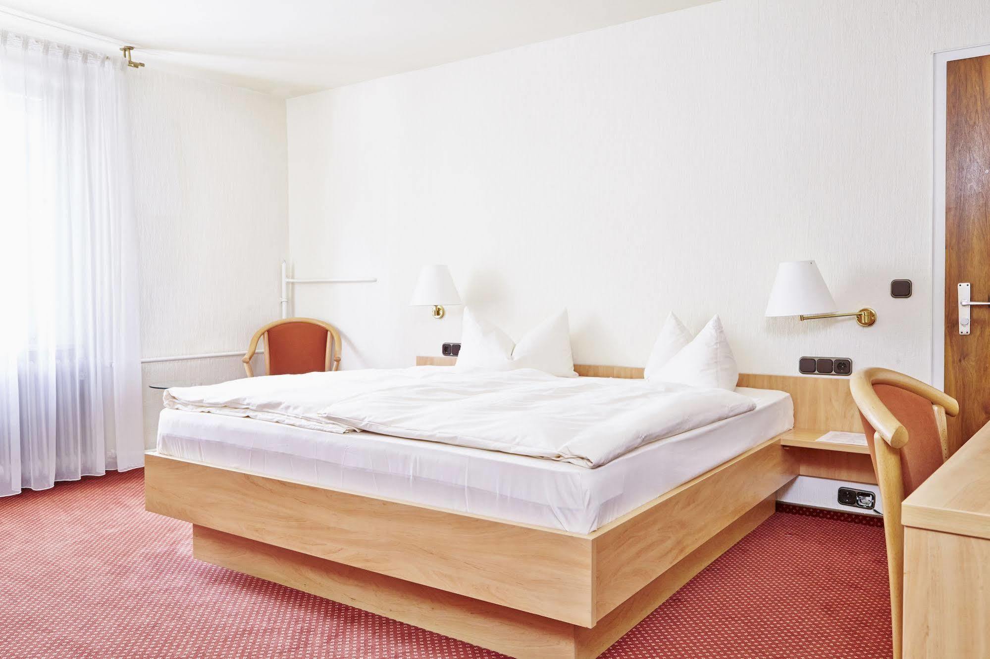 Ringhotel Garni Pflug أوبركيرش المظهر الخارجي الصورة